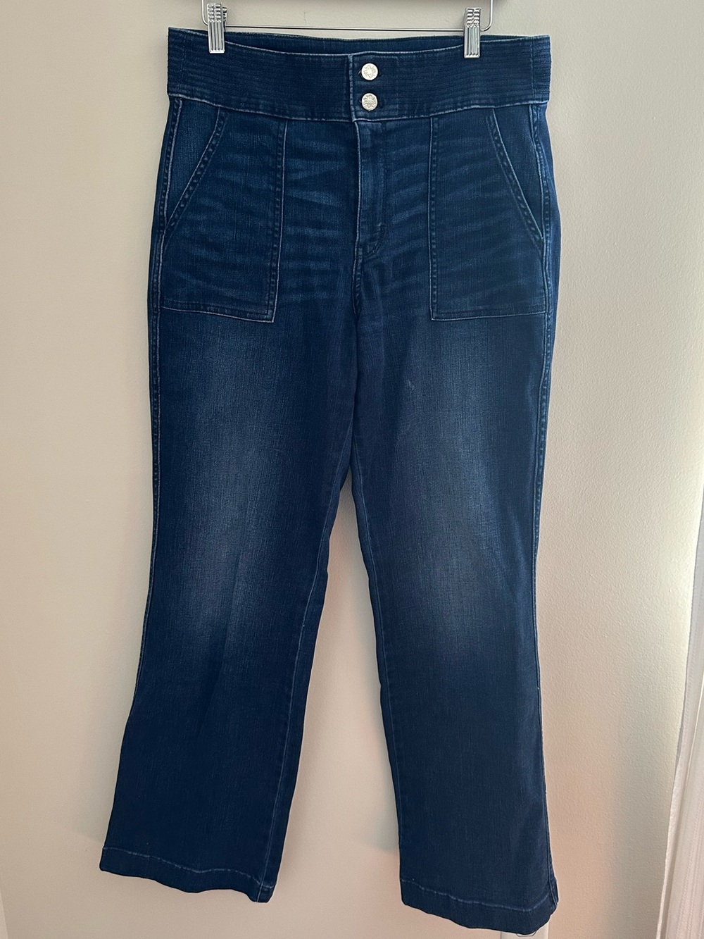 WHBM Extra High Rise Trouser Jean in Everyday Soft